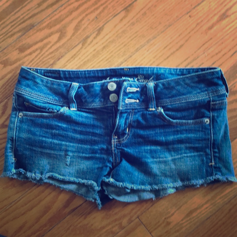 American Eagle Jean shorts size 4
